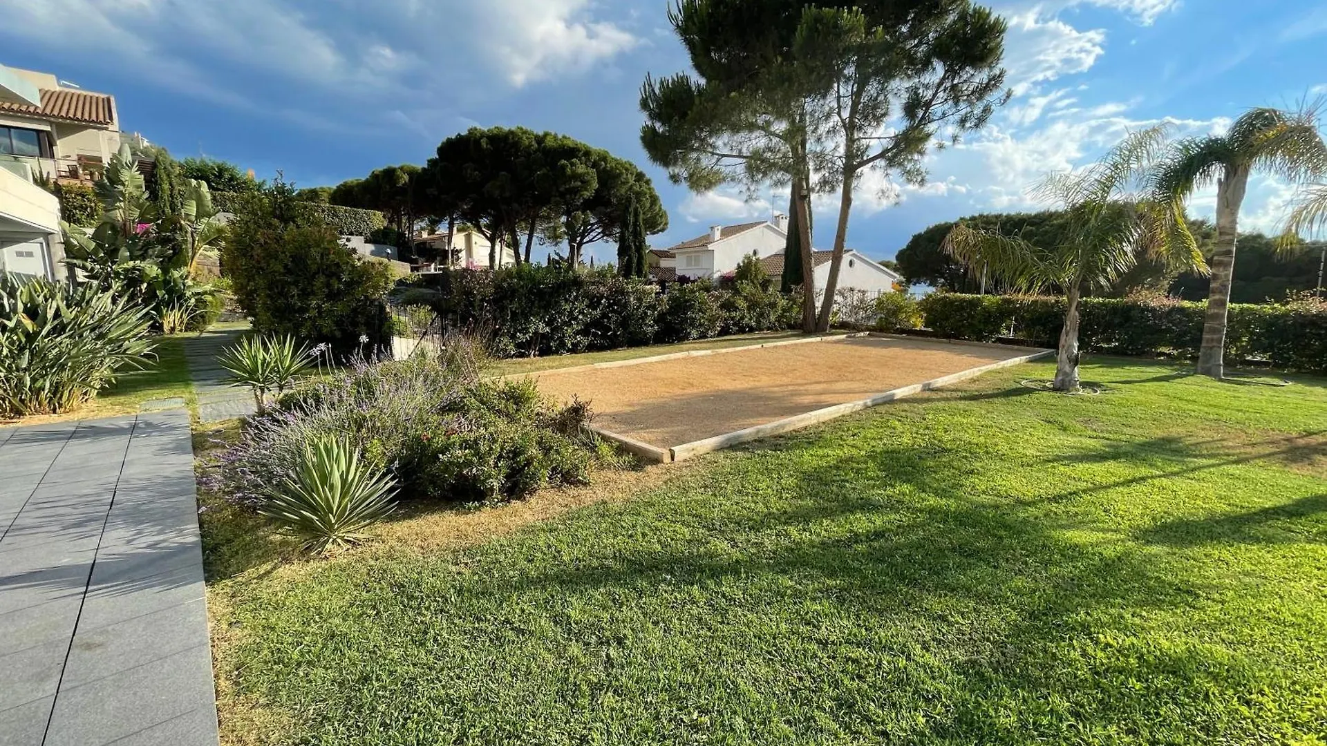 Villa Casa Llosa Roses