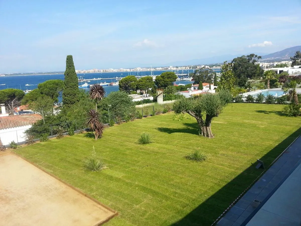 Casa Llosa Roses Vila